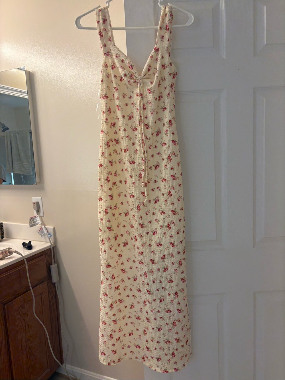 T.J.Maxx Cream Floral Maxi Dress with Red Roses